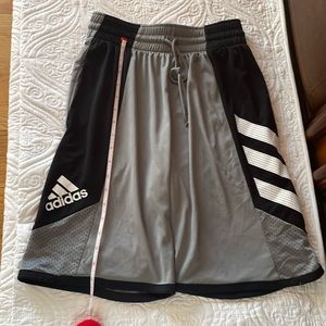 Adidas Men’s Small grey shorts